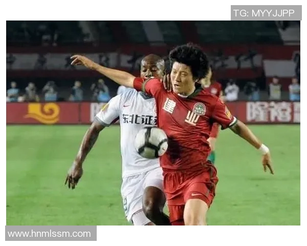 赵鹏足球:从青训到职业生涯的蜕变与成长之路 赵鹏足球:从青训到职业生涯的蜕变与成长之路