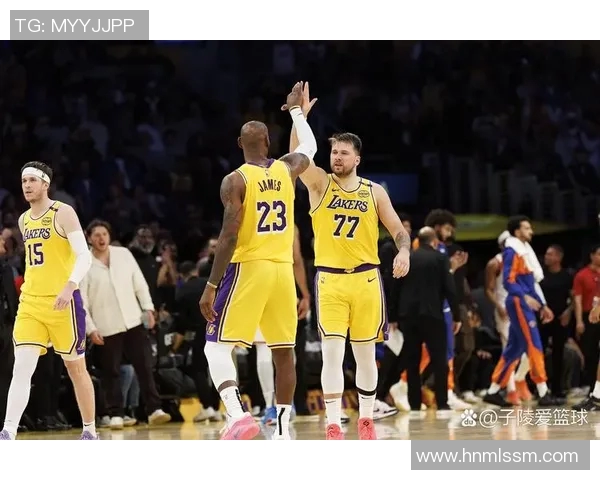 湖人勇士中国赛激情对决NBA明星球员齐聚展现篮球魅力与竞技精神